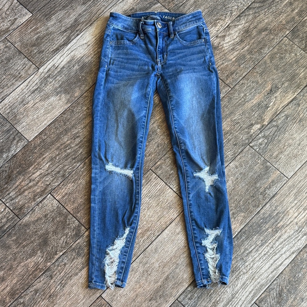 American Eagle Outfitters Women's Ripped Blue Skinny Jeans